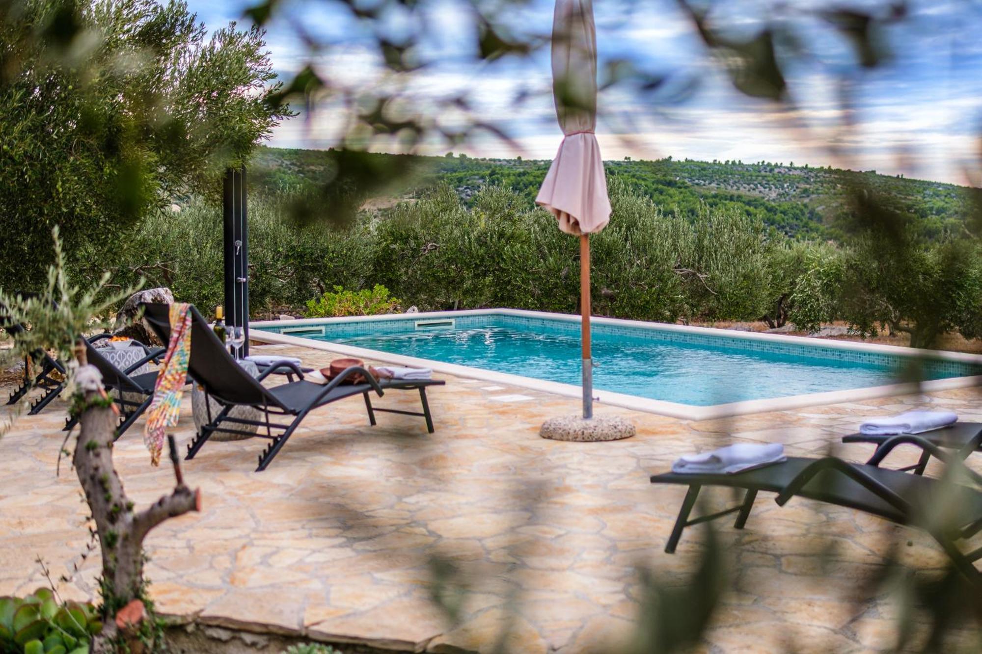Holiday Home Kuca Sunca Sutivan Kültér fotó
